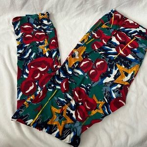 LuLaRoe Leggings, tree and star pattern